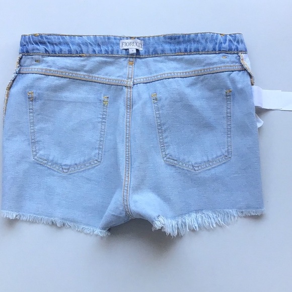 Fiorucci angels denim shorts in light vintage - Picture 4 of 16
